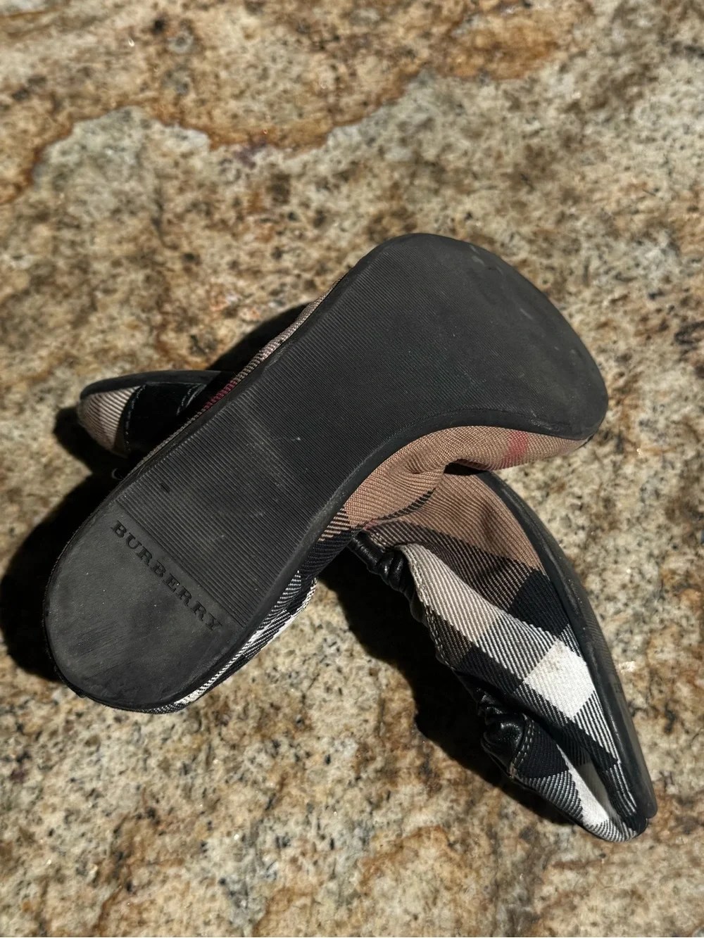 Burberry Nova Check Ballet Flats Buckle Plaid Canvas & Black Leather EU 38 US 7.